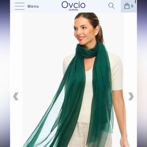 NEW IN BOX Ovcio Featherlight Emerald Green 100% Cashmere Scarf